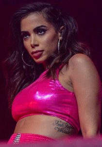 Anitta nua - Fotos incríveis da cantora pop Anitta pelada no instagram