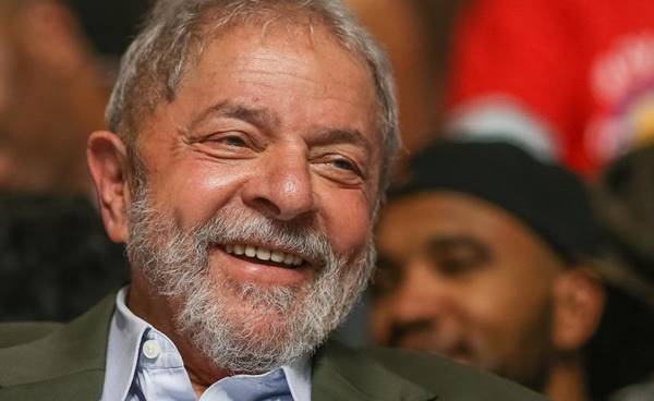 Lula tem mais uma vitória no STJ