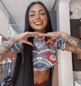 Mc Mirella Nua - Fotos Nudes e Videos da cantora pelada no Onlyfans