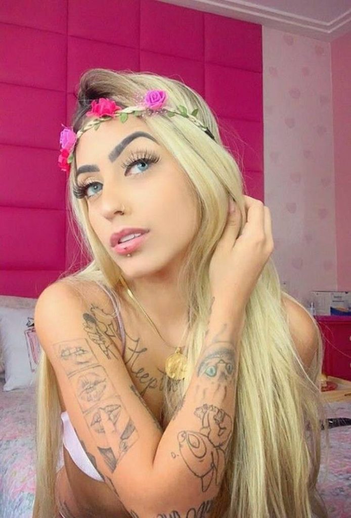 Mc Mirella Nua Fotos Nudes E Videos Da Cantora Pelada No Onlyfans