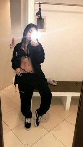Mc Mirella Nua - Fotos Nudes e Videos da cantora pelada no Onlyfans