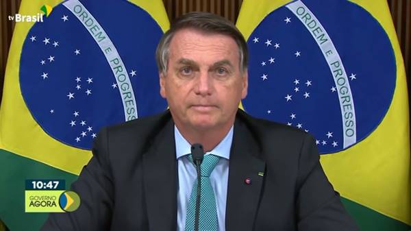 Bolsonaro planeja manifestação com a intenção de impedir as eleições e incentivar ataques ao STF