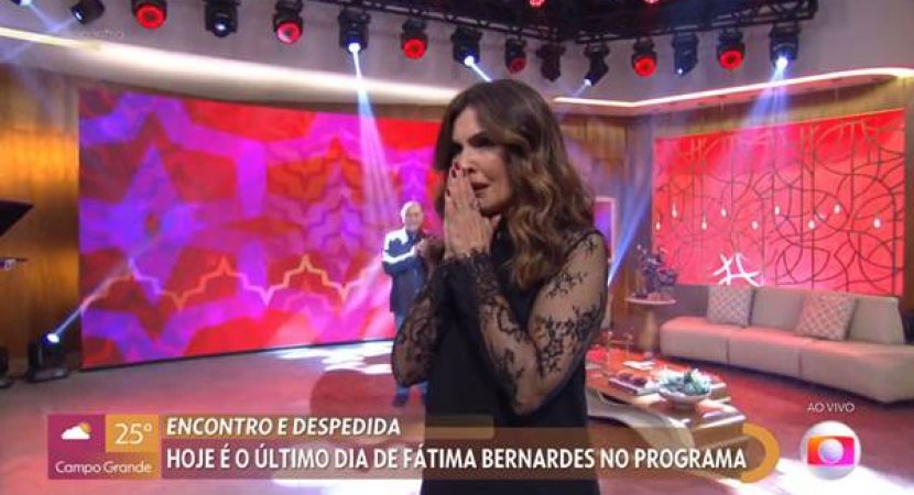 Fatima Bernardes se despede do programa Encontro em seu ultimo programa