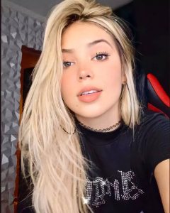 Fotos da MC Melody Pelada vazadas nua no onlyfans - Audiência da TV