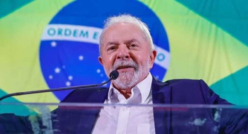 Frente de Evangélicos esnoba Bolsonaro e declara apoio a Lula