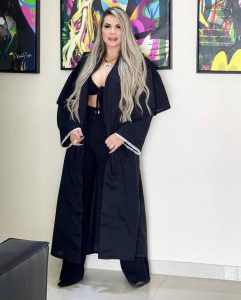 Deolane Bezerra Nua - Fotos e nudes vazadas de Deolane Pelada