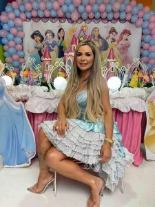 Deolane Bezerra Nua - Fotos e nudes vazadas de Deolane Pelada