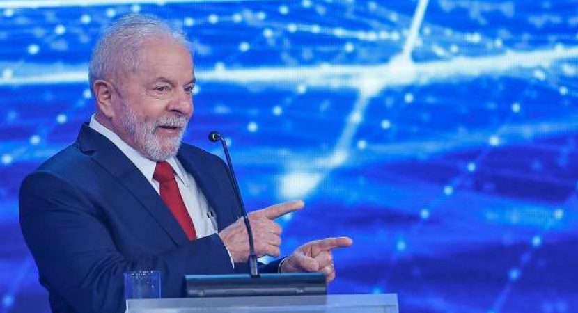 Lula não vai ao debate do SBT