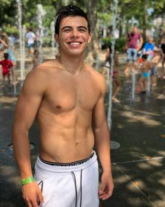 Thomaz Costa Pelado - Nudes vazadas do ator no Onlyfans - Audiência da TV