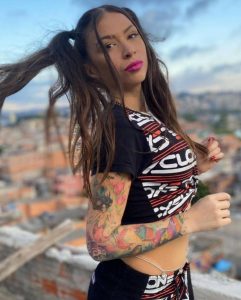 MC Pipokinha Pelada - Fotos vazadas da MC Pipokinha Nua - Audiência da TV