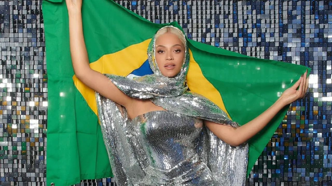 Beyoncé surpreende fãs em festa exclusiva do Club Renaissance em ...